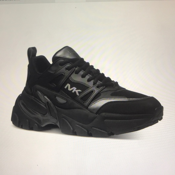 nick black shoes